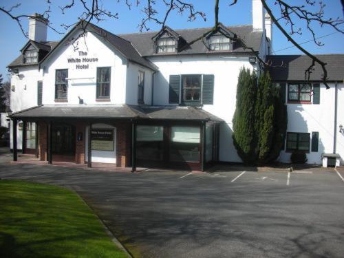 The White House Hotel Telford Eksteriør billede